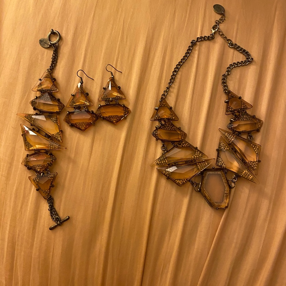 Traci Lynn Jewelry Ensemble 3 piece set